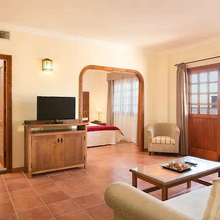 Melva Hotel